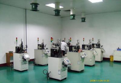 【U個性U盤,商務(wù)U盤,新款產(chǎn)品 專利設(shè)計 迷你盤 帶七彩閃光】價格_廠家_圖片